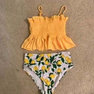 Shein Bikini Suit - 2 Piece 🍋🍋🍋How cute is this? - Size Medium 🍋🍋🍋